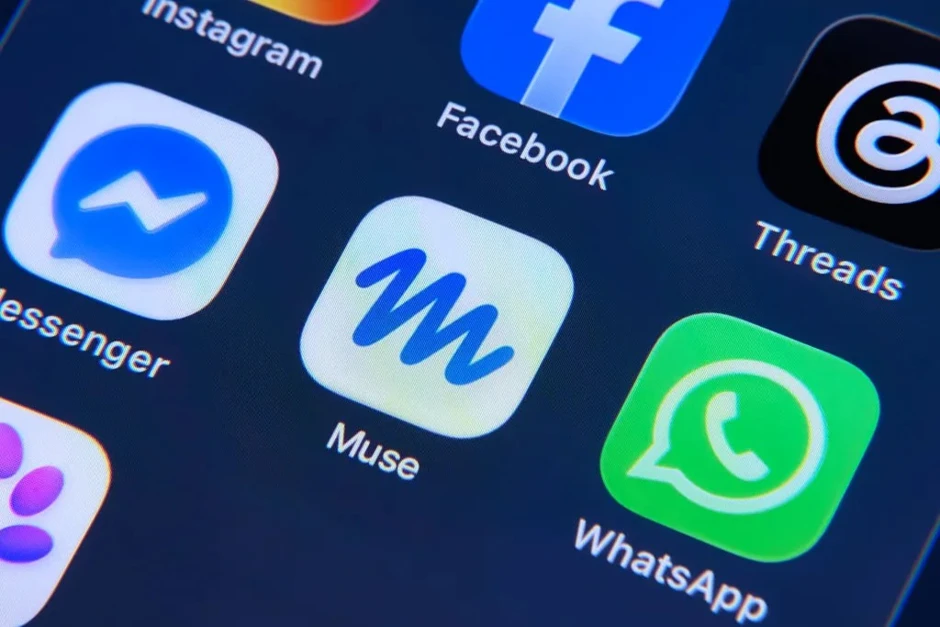 AI của Meta bất ngờ vượt ChatGPT, vươn lên số 1 App Store Mỹ AI của Meta bất ngờ vượt ChatGPT, vươn lên số 1 App Store Mỹ