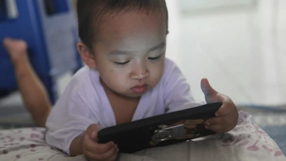 Hàng loạt tổ chức kêu gọi chặn 'rác AI' trên YouTube Kids Hàng loạt tổ chức kêu gọi chặn 'rác AI' trên YouTube Kids