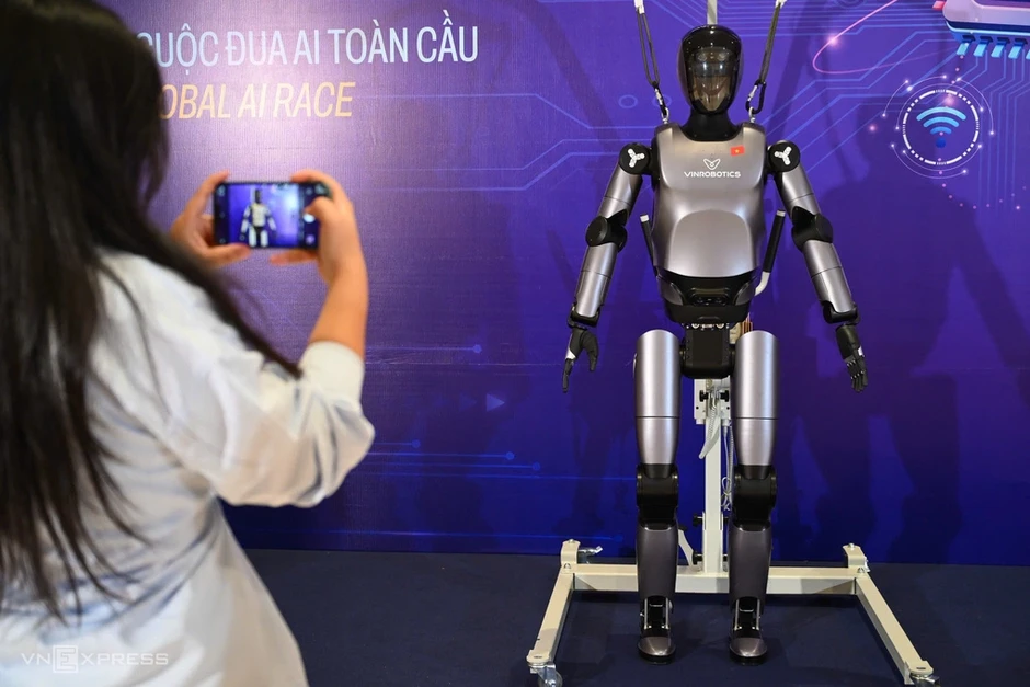 Khởi động Ngày hội Trí tuệ nhân tạo Việt Nam 2026 - Báo TinVina Khởi động Ngày hội Trí tuệ nhân tạo Việt Nam 2026 - Báo TinVina