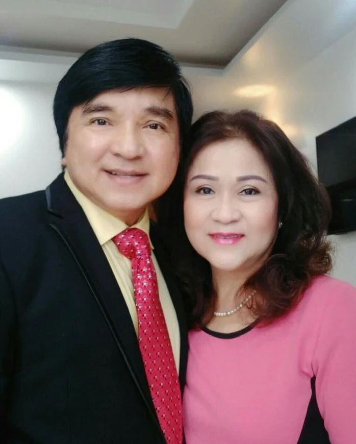 Nghệ sĩ Chí Tâm tìm lại tờ rơi 50 năm trước và nhớ duyên nợ đời nghệ sĩ