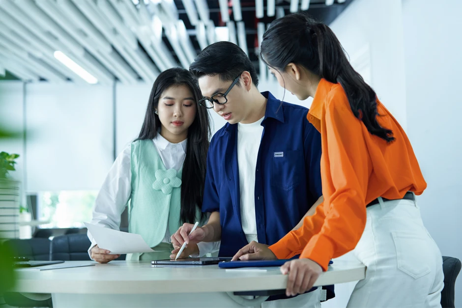 Thưởng 1 triệu USD cho sản phẩm AI của người Việt: Cuộc tìm kiếm bắt đầu Thưởng 1 triệu USD cho sản phẩm AI của người Việt: Cuộc tìm kiếm bắt đầu
