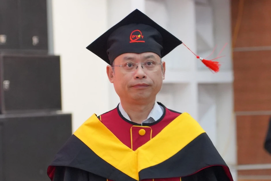 Tốt nghiệp trong thời AI, tân cử nhân PTIT cần làm gì? Tốt nghiệp trong thời AI, tân cử nhân PTIT cần làm gì?