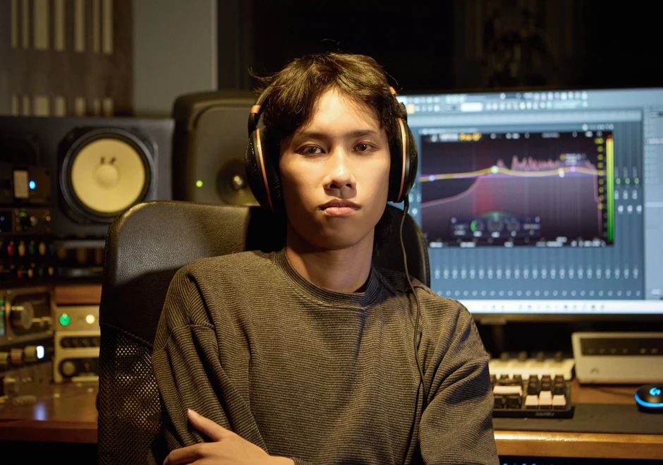 "Cậu bé vàng EDM" Hoaprox sắp kết hôn, cuộc sống tuổi 29 nhiều thay đổi "Cậu bé vàng EDM" Hoaprox sắp kết hôn, cuộc sống tuổi 29 nhiều thay đổi