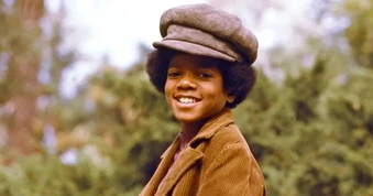 Bạn thân tiết lộ Michael Jackson từng bị lạm dụng khi còn nhỏ