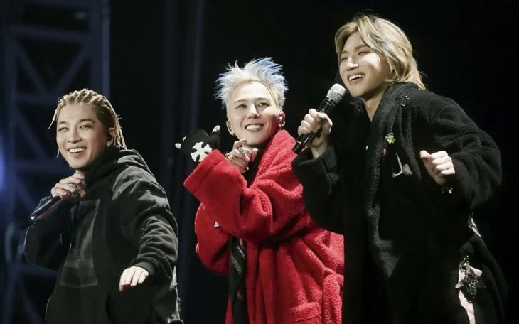 Big Bang tổ chức world tour kỷ niệm 20 năm, fan nhắc 'đừng quên Việt Nam nha' Big Bang tổ chức world tour kỷ niệm 20 năm, fan nhắc 'đừng quên Việt Nam nha'