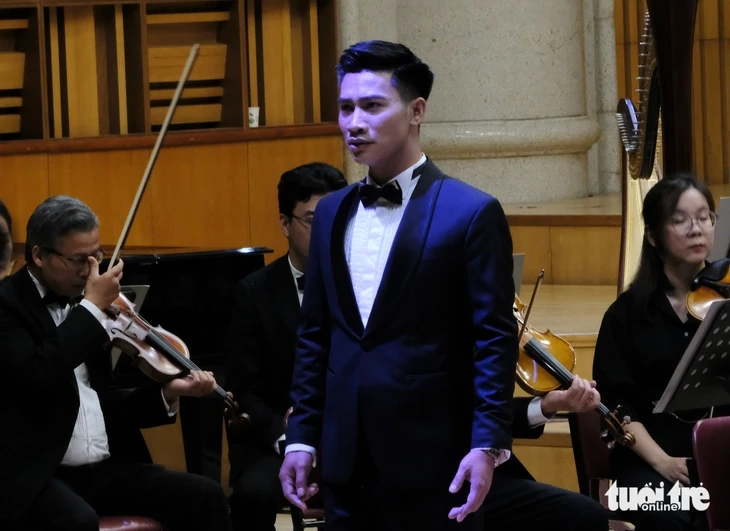 Bốn cây đàn piano cùng xuất hiện trên sân khấu Turandot concert