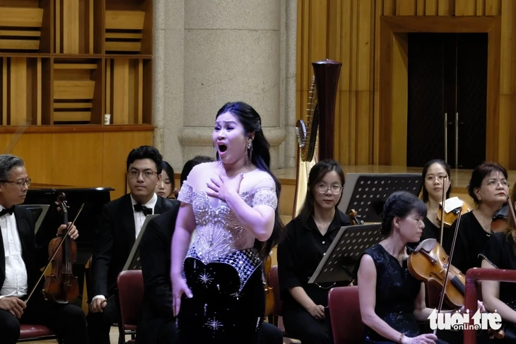 Bốn cây đàn piano cùng xuất hiện trên sân khấu Turandot concert