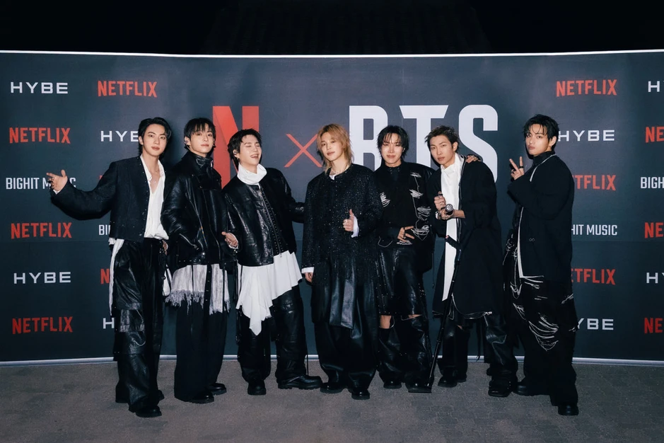 BTS "hóa thần", đội cả cơn mưa lớn mở màn World Tour lớn nhất lịch sử! BTS "hóa thần", đội cả cơn mưa lớn mở màn World Tour lớn nhất lịch sử!