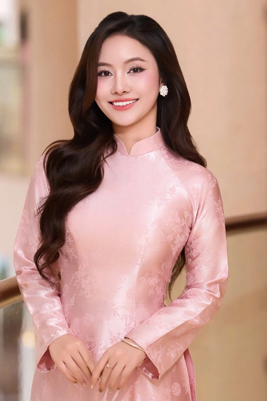 Bùi Yên Hà – "nàng thơ" mới trong âm nhạc Nguyễn Thành Trung Bùi Yên Hà – "nàng thơ" mới trong âm nhạc Nguyễn Thành Trung