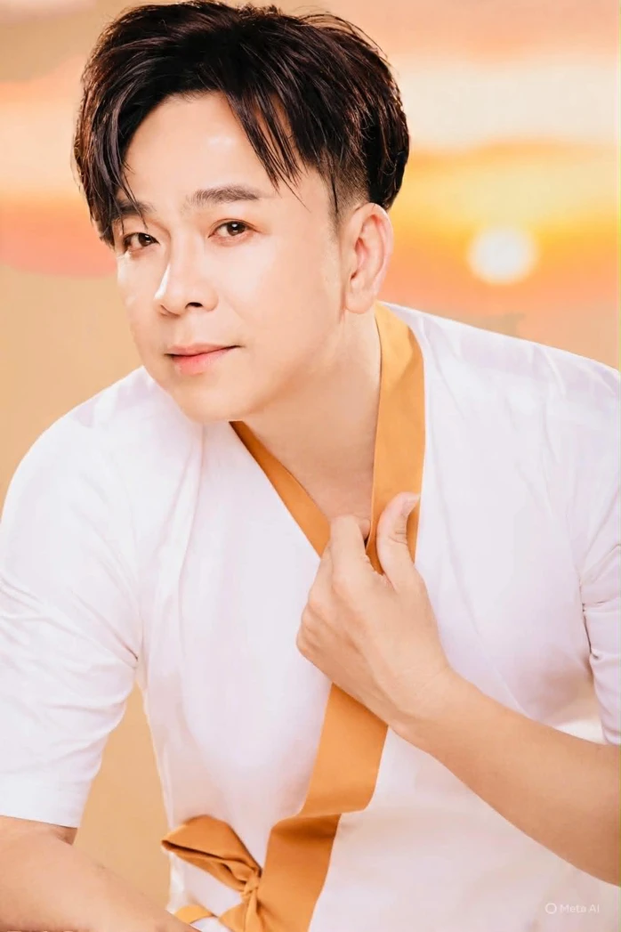 Ca nhạc sĩ Sơn Hạ xúc động ra mắt MV "Chiến sĩ tôi", lời tri ân bộ đội cụ Hồ Ca nhạc sĩ Sơn Hạ xúc động ra mắt MV "Chiến sĩ tôi", lời tri ân bộ đội cụ Hồ