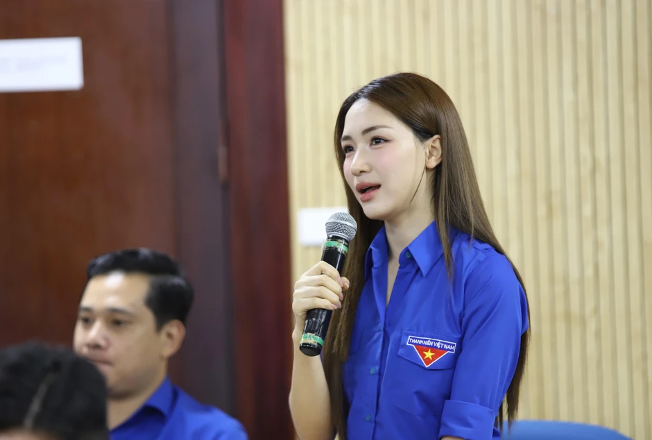 Ca sĩ Hòa Minzy, MC Khánh Vy làm Ủy viên Trung ương Hội Thanh niên Việt Nam