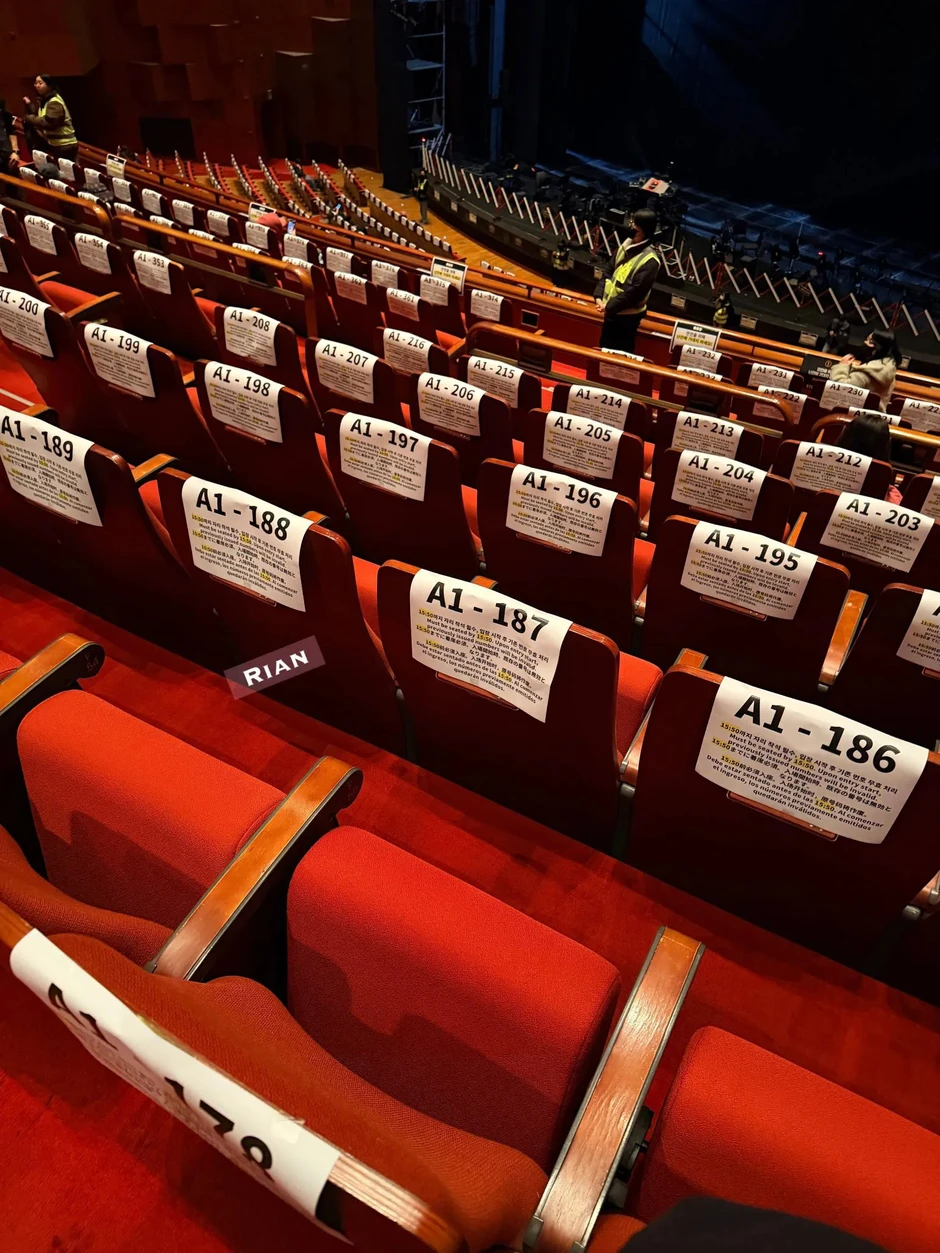 Cập nhật concert miễn phí của BTS tại Quảng trường Gwanghwamun Cập nhật concert miễn phí của BTS tại Quảng trường Gwanghwamun
