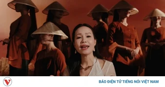 Câu hát “lúa chín không cúi đầu” gây ý kiến trái chiều, NSX xác nhận sẽ sửa MV