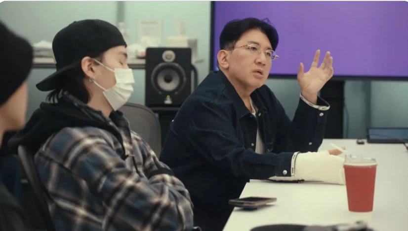 Chính BTS cũng không thích album ARIRANG: Như một món ăn thập cẩm, tự hào dân tộc đậm nét