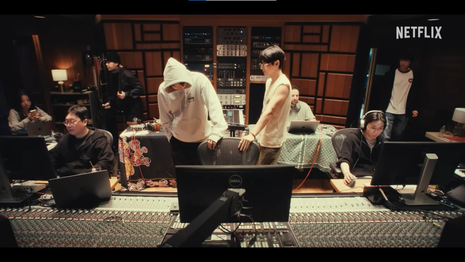 Chính BTS cũng không thích album ARIRANG: Như một món ăn thập cẩm, tự hào dân tộc đậm nét