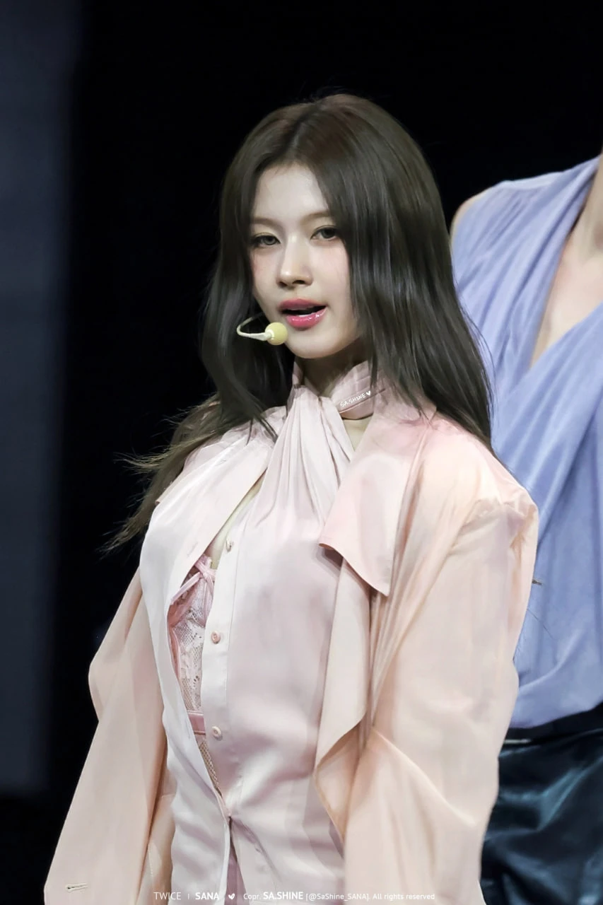 Đã hiểu lý do đây là mỹ nhân lọt top đẹp nhất thế giới, nói ngoại lệ showbiz cũng không ngoa Đã hiểu lý do đây là mỹ nhân lọt top đẹp nhất thế giới, nói ngoại lệ showbiz cũng không ngoa