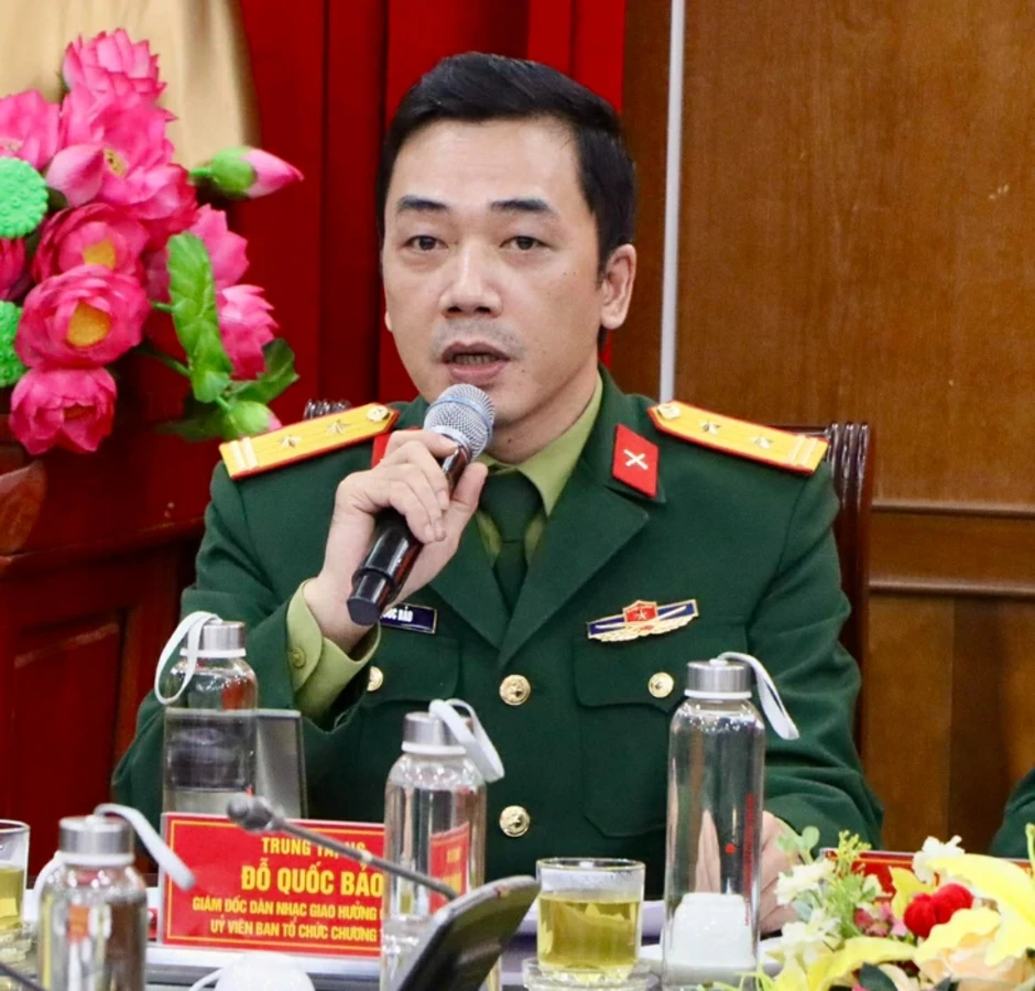 Dàn nhạc ra đời theo quyết định của Bộ Quốc phòng gửi lời chào chính thức tới công chúng Dàn nhạc ra đời theo quyết định của Bộ Quốc phòng gửi lời chào chính thức tới công chúng