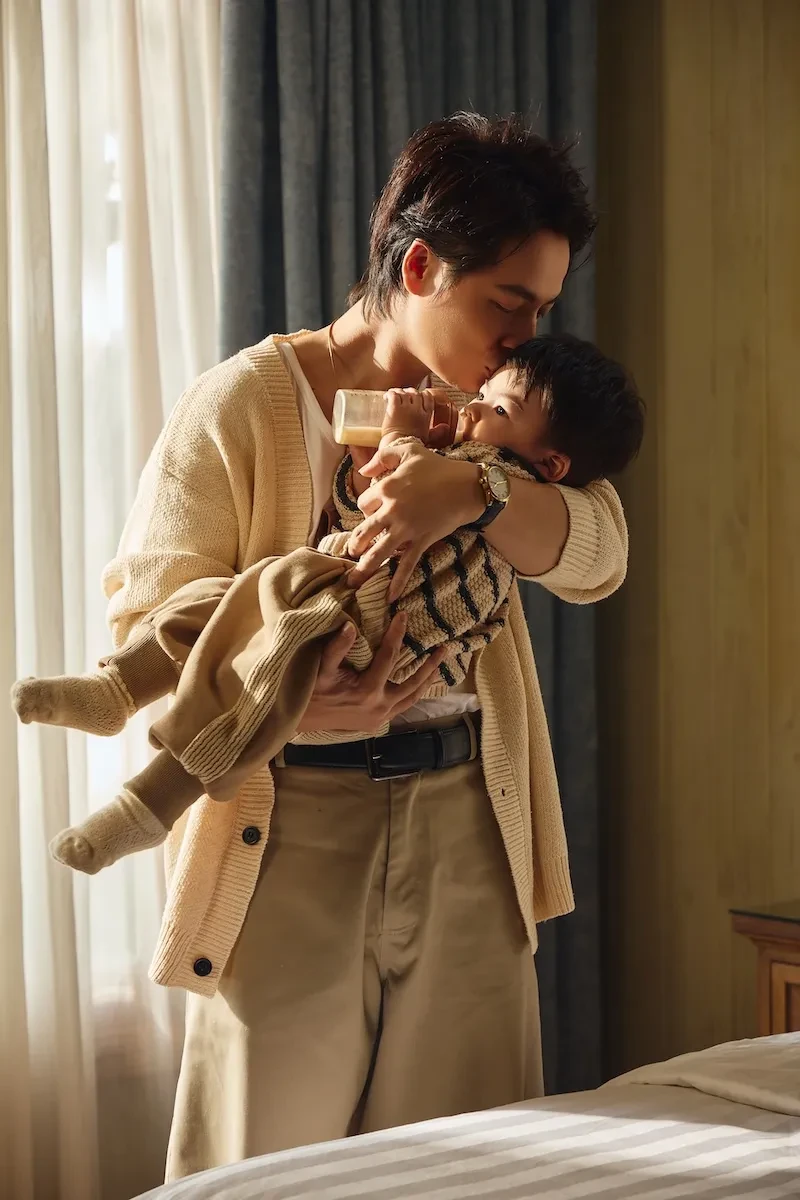 Đăng Khôi tung MV gia đình, các Anh Tài cũng góp mặt Đăng Khôi tung MV gia đình, các Anh Tài cũng góp mặt