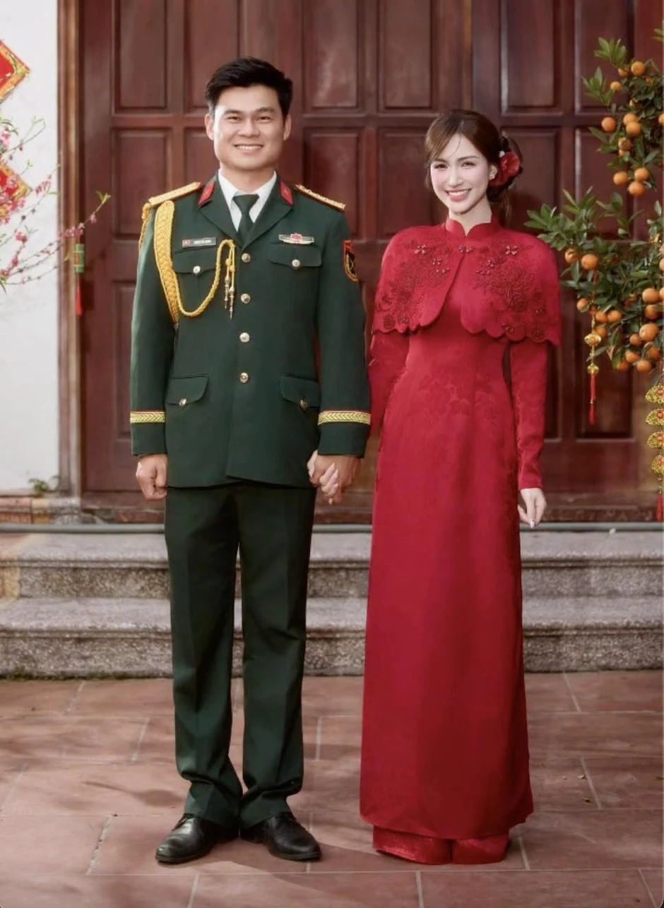 Đây là cách cả nước chờ ngày bạn trai quân nhân cưới Hoà Minzy