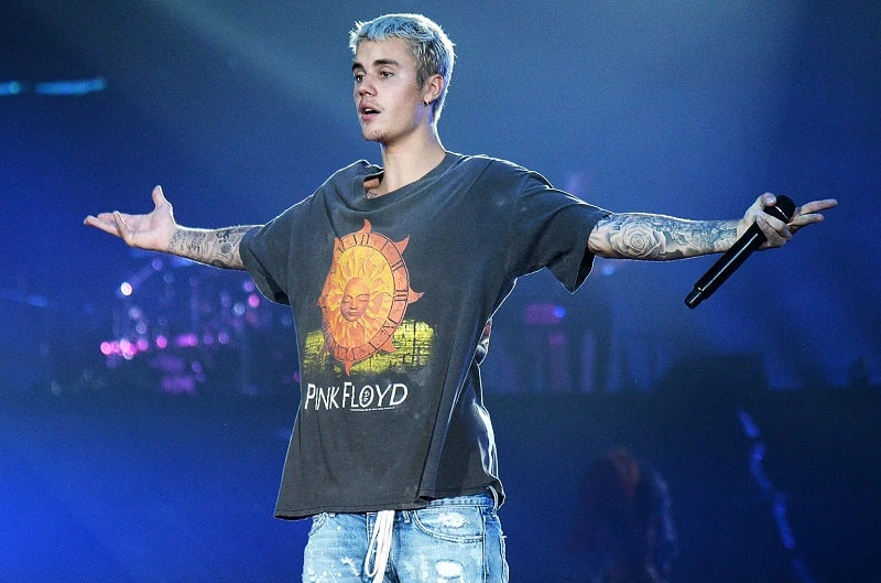 Diva hàng đầu Việt Nam so MCK như Justin Bieber Diva hàng đầu Việt Nam so MCK như Justin Bieber