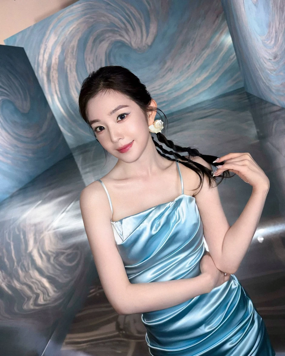 Đúng là đệ nhất mỹ nhân showbiz, “say khướt” mà đẹp càng thêm đẹp Đúng là đệ nhất mỹ nhân showbiz, “say khướt” mà đẹp càng thêm đẹp