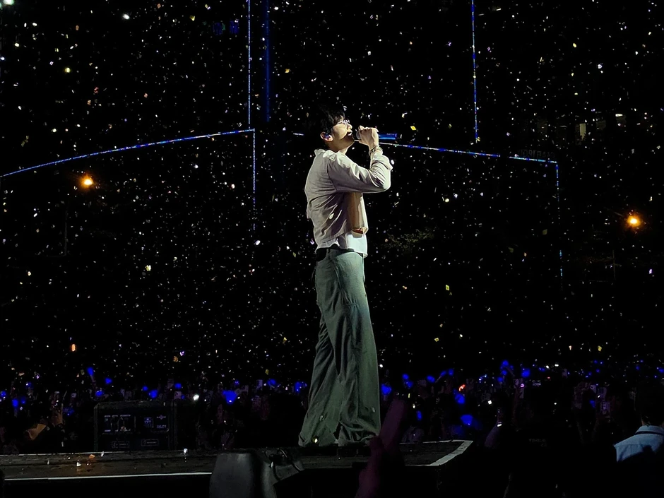 Galaxy S26 Ultra lưu giữ concert 20 năm của Super Junior tại TP.HCM