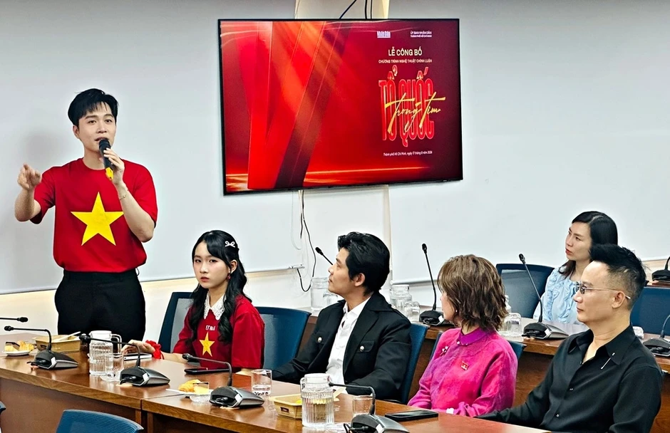 Gần 20 nghệ sĩ tham gia concert 'Tổ quốc trong tim' ở TP HCM Gần 20 nghệ sĩ tham gia concert 'Tổ quốc trong tim' ở TP HCM