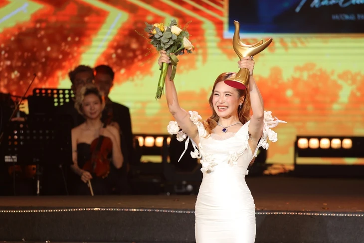 Giải Cống hiến: Đêm rực rỡ của Soobin với 3 giải thưởng, Nguyễn Đình Bắc được xướng danh Giải Cống hiến: Đêm rực rỡ của Soobin với 3 giải thưởng, Nguyễn Đình Bắc được xướng danh