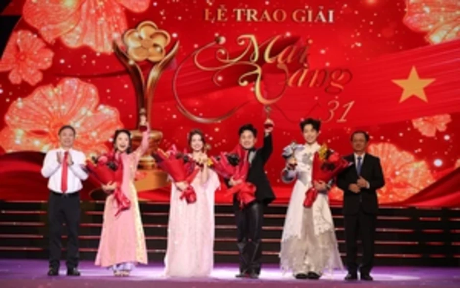 Giải Mai Vàng: 31 mùa xuân khoe sắc