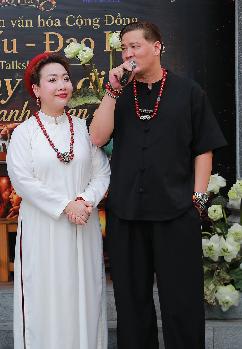 Hé lộ cuộc sống hiện tại của ca sĩ Hiền Anh và ông xã là cựu tuyển thủ Hé lộ cuộc sống hiện tại của ca sĩ Hiền Anh và ông xã là cựu tuyển thủ