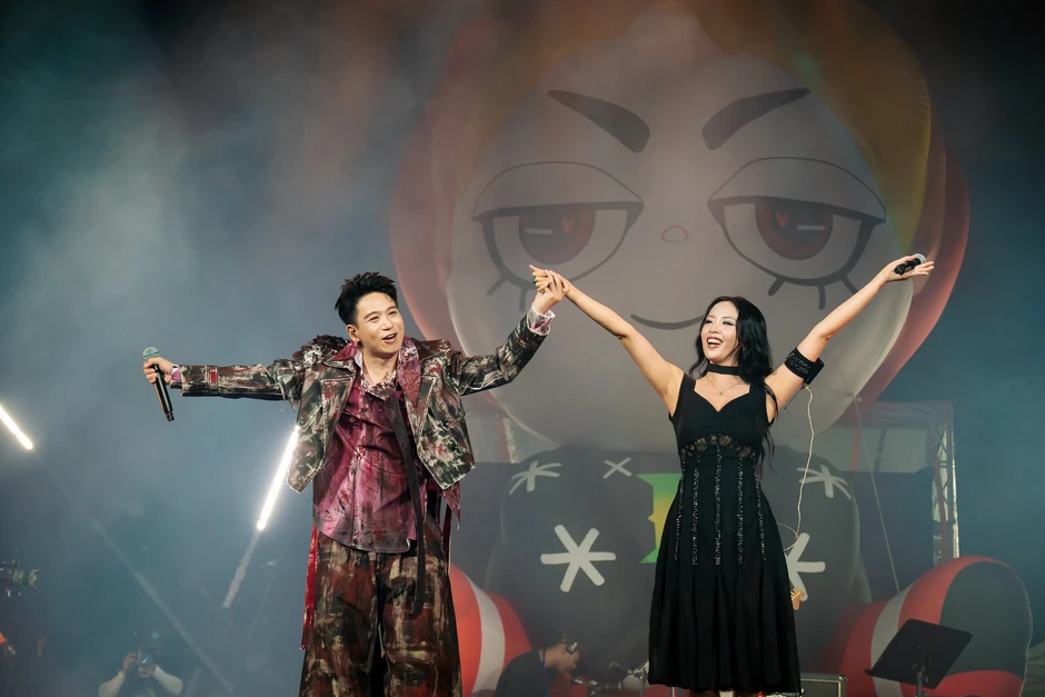 Hồ Hoài Anh tham lam 'bày biện' ở Bốc Fest liệu có hay? Hồ Hoài Anh tham lam 'bày biện' ở Bốc Fest liệu có hay?