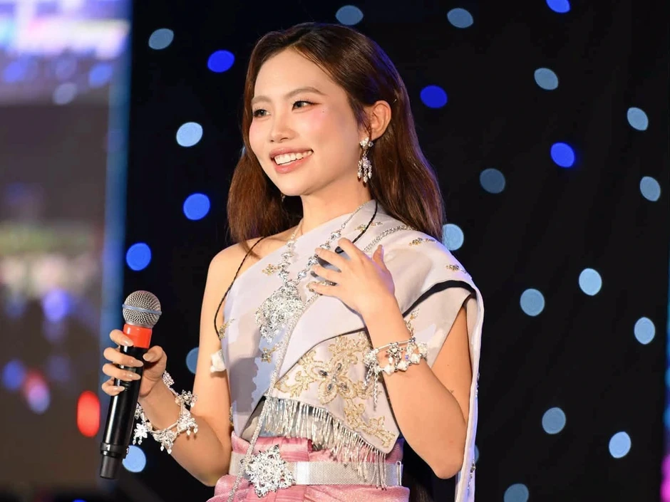 Hồ Ngọc Hà, Phương Mỹ Chi tham gia nhạc hội về thanh niên TPHCM Hồ Ngọc Hà, Phương Mỹ Chi tham gia nhạc hội về thanh niên TPHCM