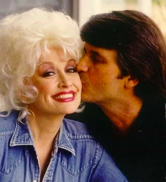 Huyền thoại Dolly Parton - tác giả “I Will Always Love You” - qua đời Huyền thoại Dolly Parton - tác giả “I Will Always Love You” - qua đời