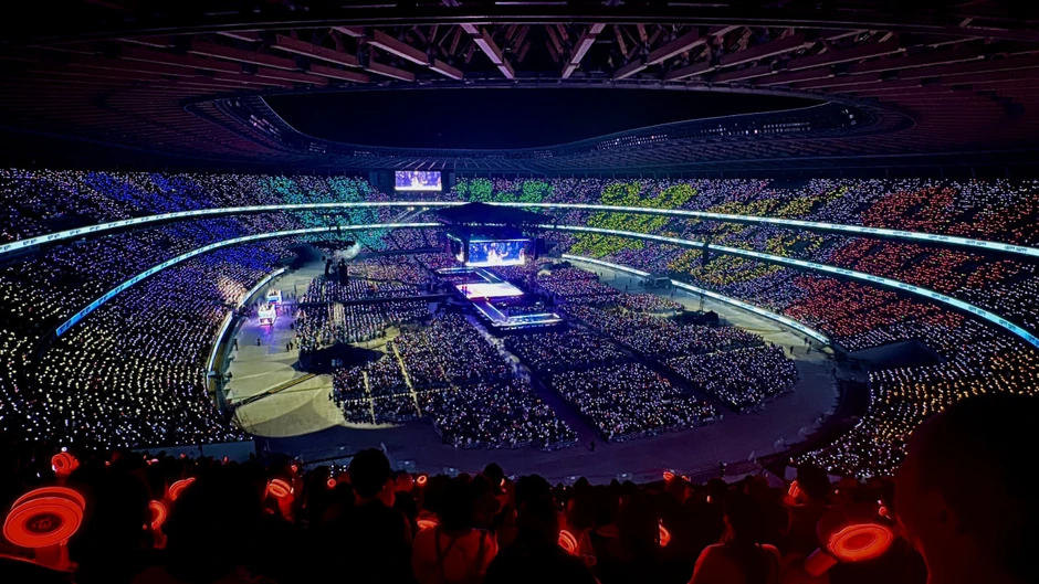 Jihyo (TWICE) rơi lệ khiến 9 triệu người xót xa, bị chê hết thời mà có cả concert đi vào lịch sử Jihyo (TWICE) rơi lệ khiến 9 triệu người xót xa, bị chê hết thời mà có cả concert đi vào lịch sử