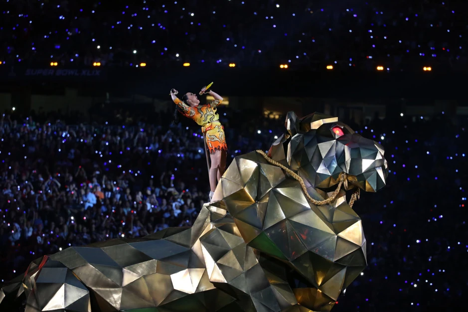 Katy Perry đã "hồi sinh": Diễn chính khai mạc World Cup 2026, kho hit thay nhau đánh chiếm BXH Katy Perry đã "hồi sinh": Diễn chính khai mạc World Cup 2026, kho hit thay nhau đánh chiếm BXH