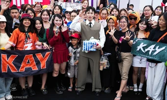 Khán giả trẻ chờ xem concert 'Sao nhập ngũ'