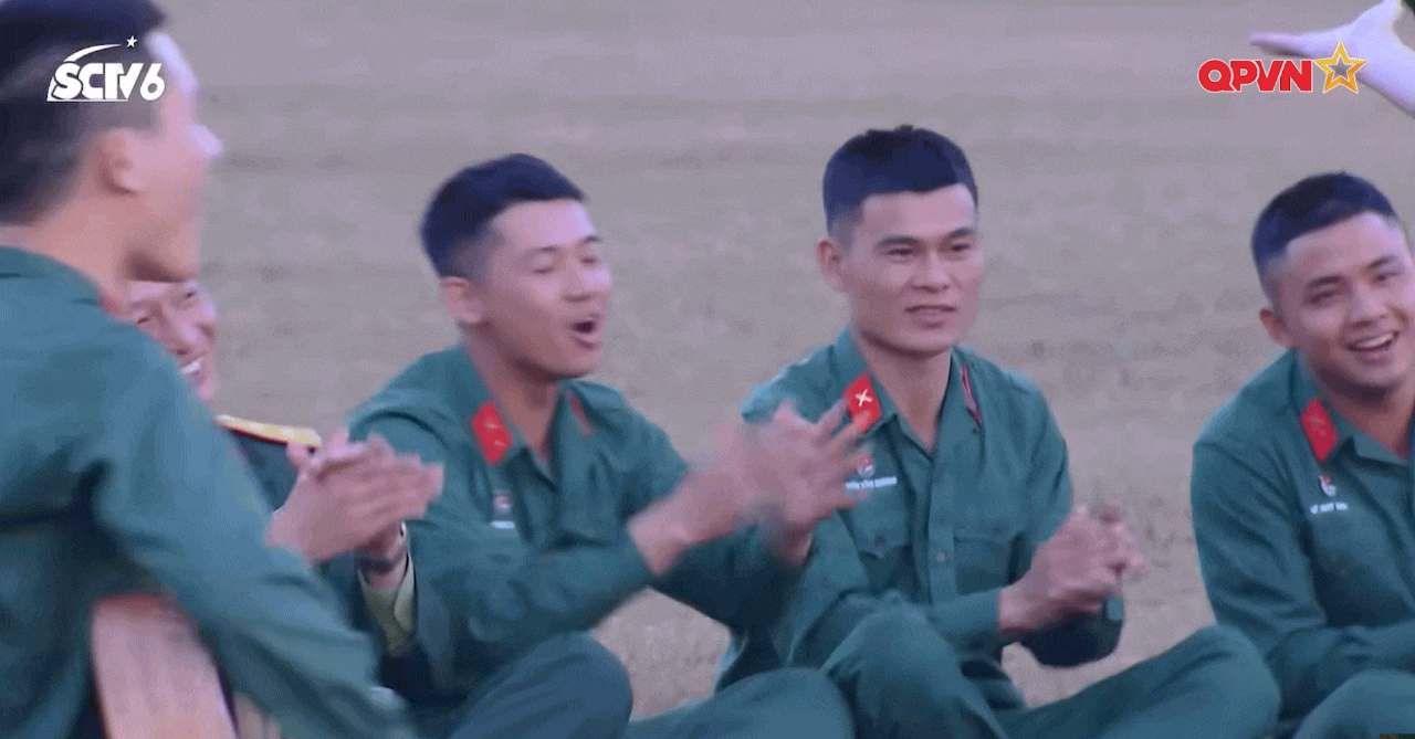 Khoảnh khắc chứng minh chồng sắp cưới của Hòa Minzy “trúng sét ái tình” từ cái nhìn đầu tiên Khoảnh khắc chứng minh chồng sắp cưới của Hòa Minzy “trúng sét ái tình” từ cái nhìn đầu tiên