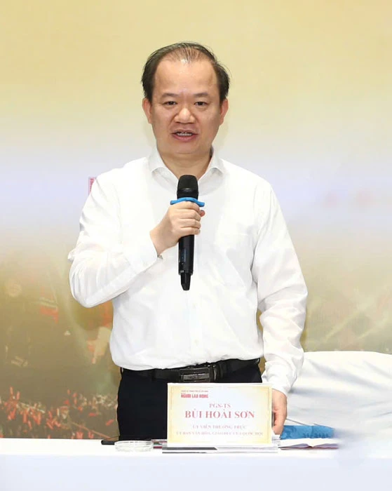 KHÔNG CÒN "THÍCH GÌ NÓI NẤY" TRÊN MẠNG (*): Càng nổi tiếng, càng phải chuẩn KHÔNG CÒN "THÍCH GÌ NÓI NẤY" TRÊN MẠNG (*): Càng nổi tiếng, càng phải chuẩn