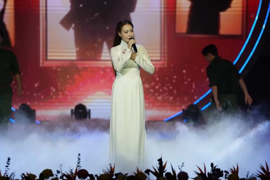 Lắng đọng ca khúc tri ân các anh hùng liệt sĩ của NS Nguyễn Thành Trung trong “Một thời hoa lửa”