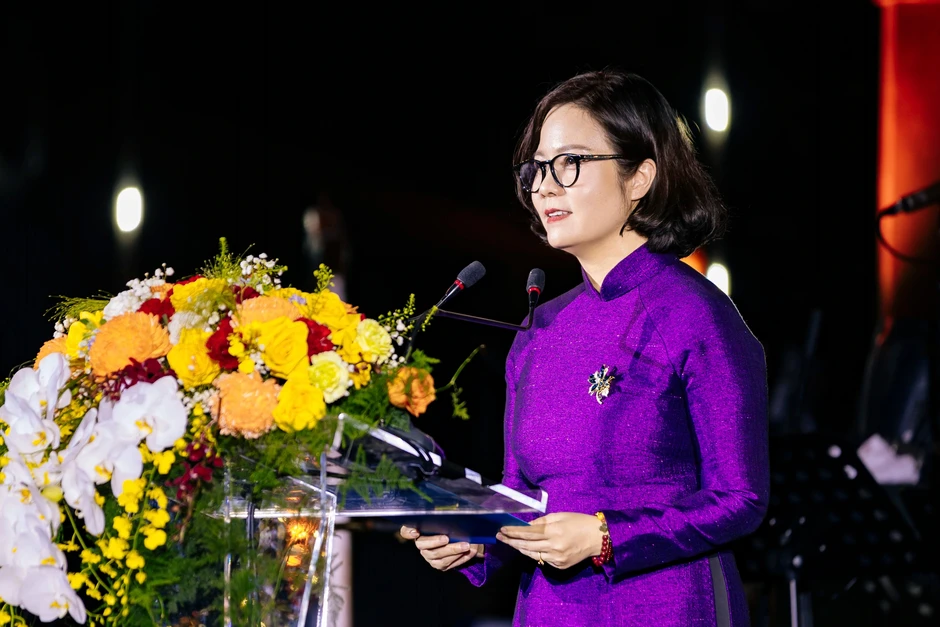 Liên hoan Jazz quốc tế Hà Nội hút hơn 12.000 lượt khán giả sau 3 ngày Liên hoan Jazz quốc tế Hà Nội hút hơn 12.000 lượt khán giả sau 3 ngày