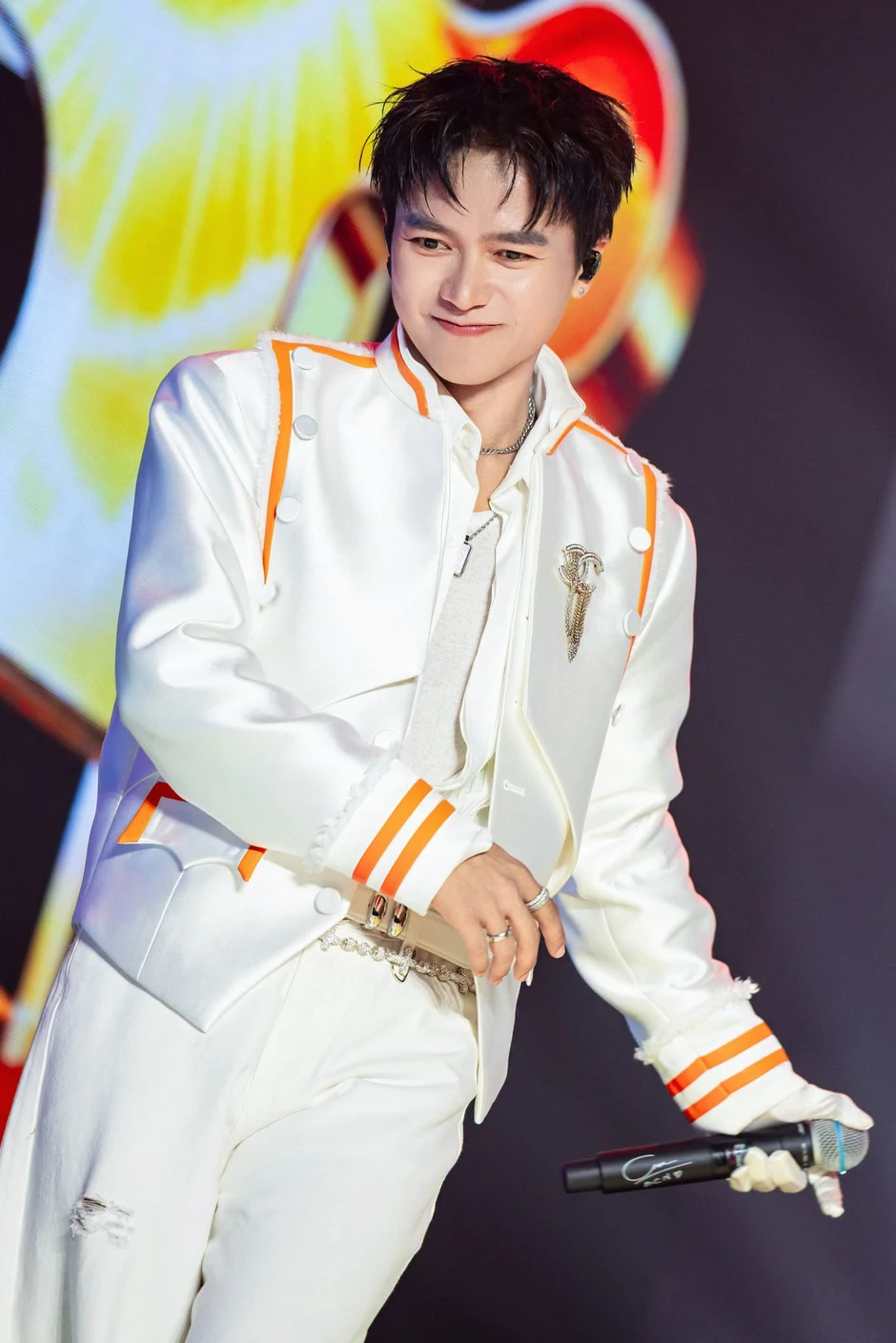 Mức lương của nhạc sĩ đắt show nhất Việt Nam Mức lương của nhạc sĩ đắt show nhất Việt Nam