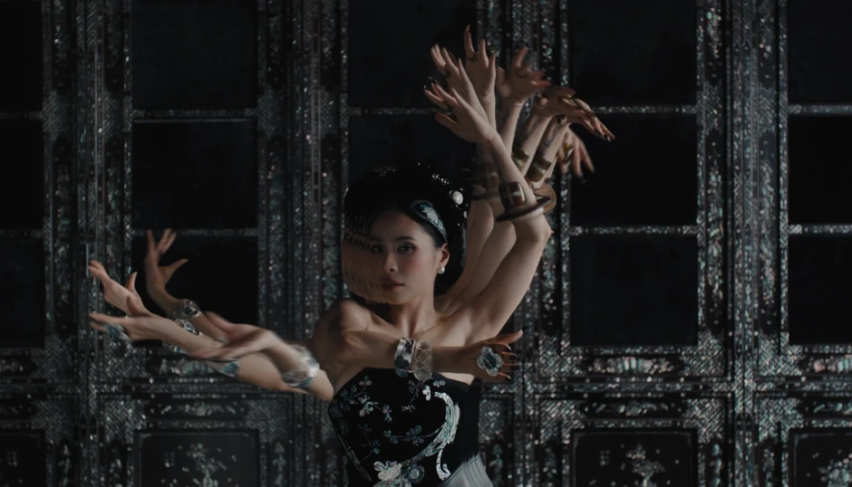 MV của Kiều Anh dùng sai chữ Nôm bài “Bánh trôi nước”, ê-kíp lên tiếng MV của Kiều Anh dùng sai chữ Nôm bài “Bánh trôi nước”, ê-kíp lên tiếng