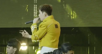 Nam nghệ sĩ công khai "xin xỏ" suất Quán quân Anh Trai Vượt Ngàn Chông Gai