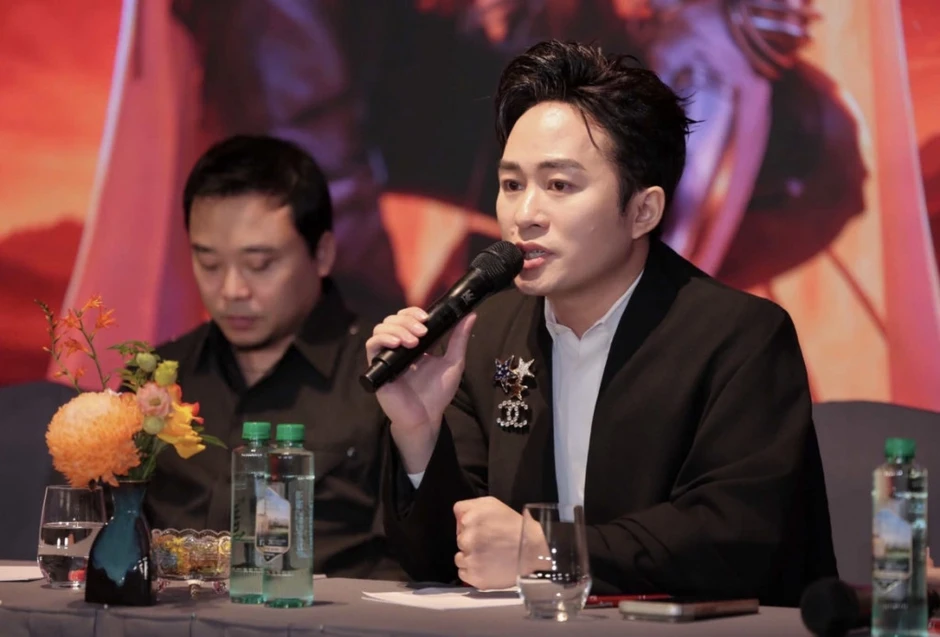 Nam nghệ sĩ đắt show từ Bắc vào Nam, U50 tậu liền 2 căn hộ hạng sang ở Hà Nội, chuẩn bị “chơi lớn” như Mỹ Tâm Nam nghệ sĩ đắt show từ Bắc vào Nam, U50 tậu liền 2 căn hộ hạng sang ở Hà Nội, chuẩn bị “chơi lớn” như Mỹ Tâm
