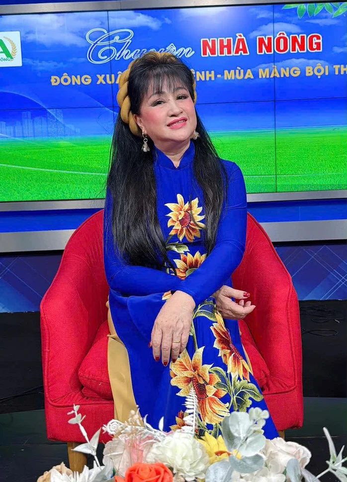 Nghệ sĩ Bích Thủy giữ lửa tình ca Bắc Sơn và tích cực làm từ thiện Nghệ sĩ Bích Thủy giữ lửa tình ca Bắc Sơn và tích cực làm từ thiện