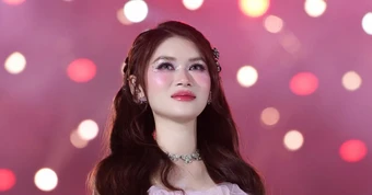 Ngọc Thanh Tâm tặng fan gần 200 lít xăng, đẳng cấp rich kid Việt thế hệ đầu là đây