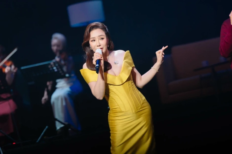 Nhạc sĩ Đức Huy và nghệ sĩ trẻ làm mới tình khúc Nhạc sĩ Đức Huy và nghệ sĩ trẻ làm mới tình khúc