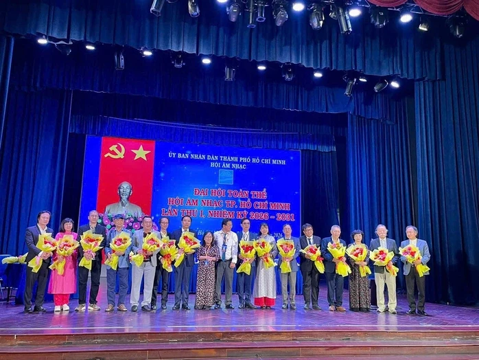 Nhạc sĩ Nguyễn Quang Vinh tái đắc cử Chủ tịch Hội Âm nhạc TP HCM Nhạc sĩ Nguyễn Quang Vinh tái đắc cử Chủ tịch Hội Âm nhạc TP HCM
