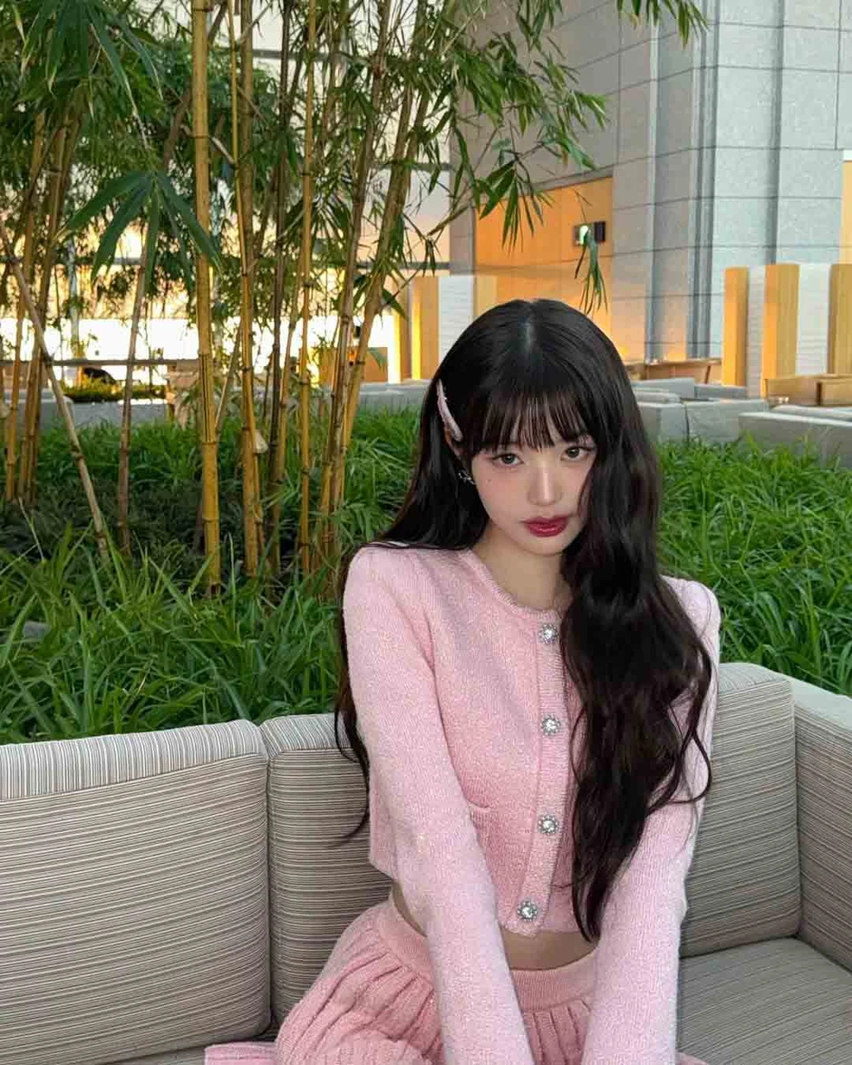 Nhan sắc giả dối của Eunchae (LE SSERAFIM), ai bảo giống “công chúa Kpop” vậy? Nhan sắc giả dối của Eunchae (LE SSERAFIM), ai bảo giống “công chúa Kpop” vậy?