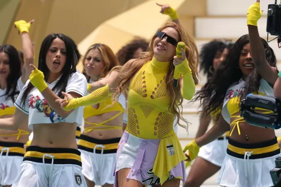 'Nữ hoàng World Cup' Shakira - Báo TinVina 'Nữ hoàng World Cup' Shakira - Báo TinVina